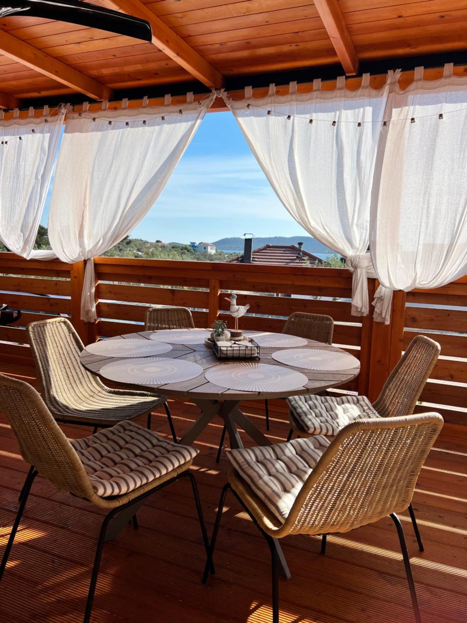 Green Turtle - Lovely, Brand New Holiday Home Near The Sea Drage Exterior foto